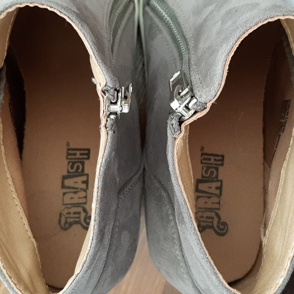 BRASH Faux Suede Hidden Wedge Zipped Booties - Women's Size 6.5 - Picture 8 of 11